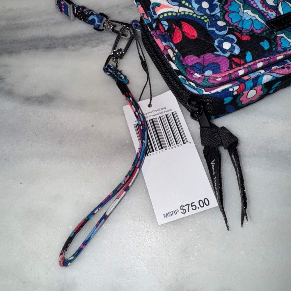 NWT Vera Bradley All in One Wristlet, Purse, Wallet crossbody - Picture 2 of 6